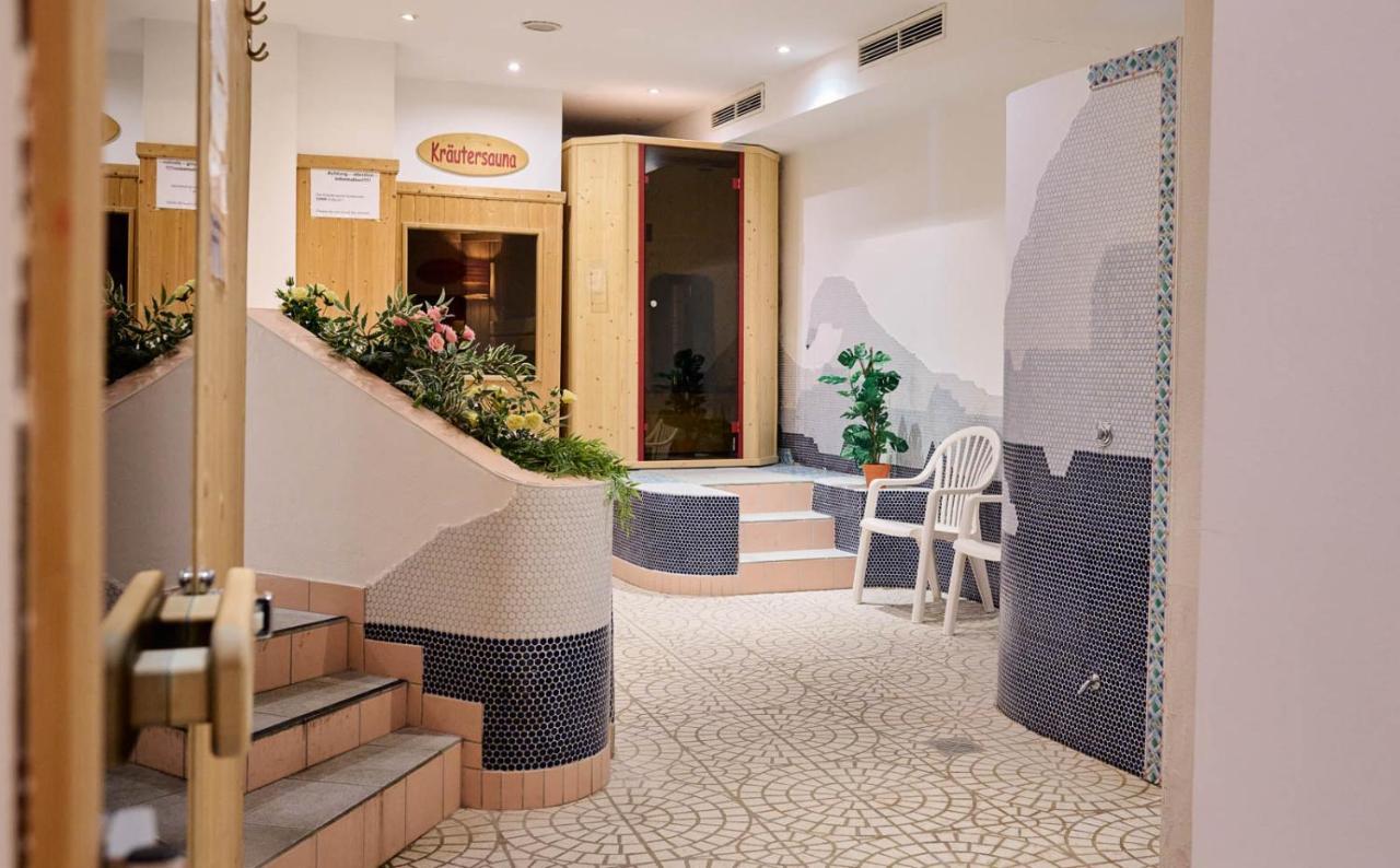 Heart Hotel Aurora Обертауэрн Экстерьер фото