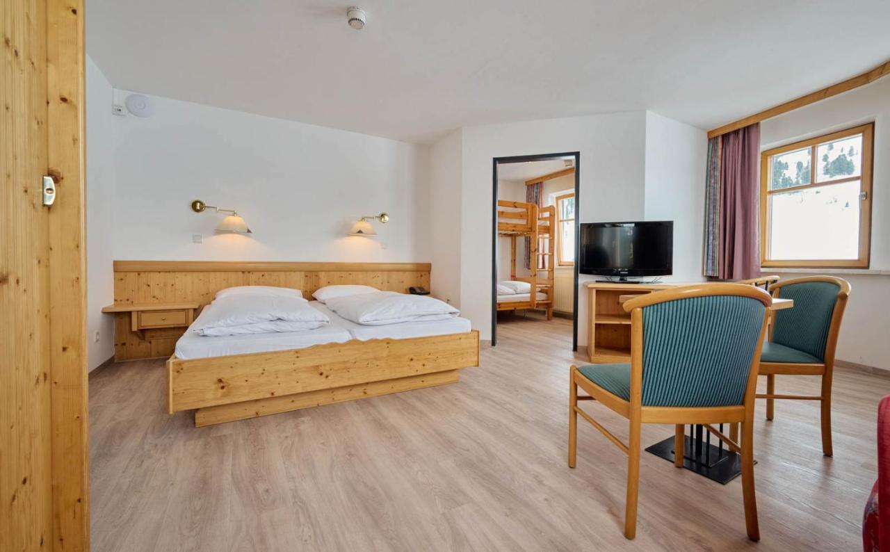Heart Hotel Aurora Обертауэрн Экстерьер фото
