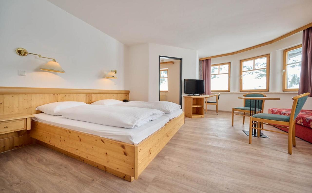 Heart Hotel Aurora Обертауэрн Экстерьер фото
